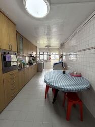 Blk 130 Yio Chu Kang Ville (Ang Mo Kio), HDB 4 Rooms #573697651